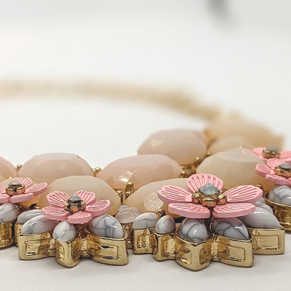 Vintage Pink Floral Bib Statement Necklace, Gold Tone with Frosted Crystal - Picture 3 of 8